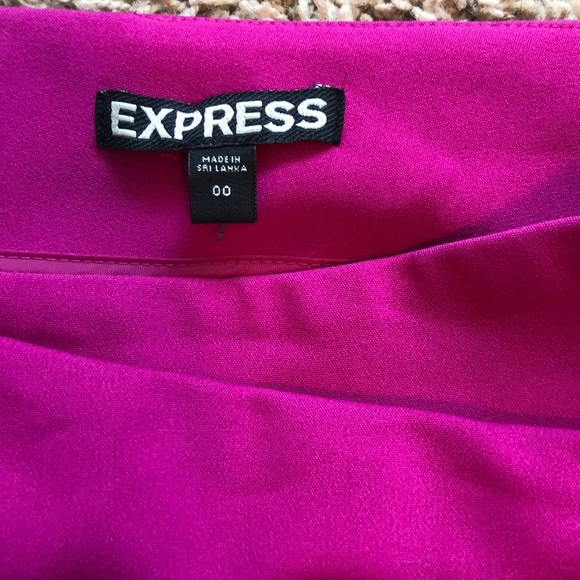 EXPRESS 00 pink shorts - Picture 3 of 5